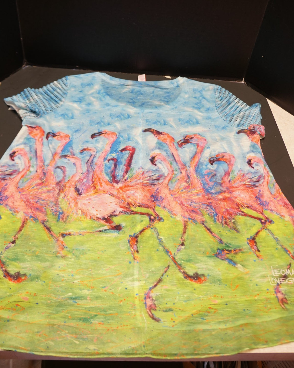 Leoma Lovegrove Flamingos Women's Top Shirt Size Large L Scoop Neck Blue Pink