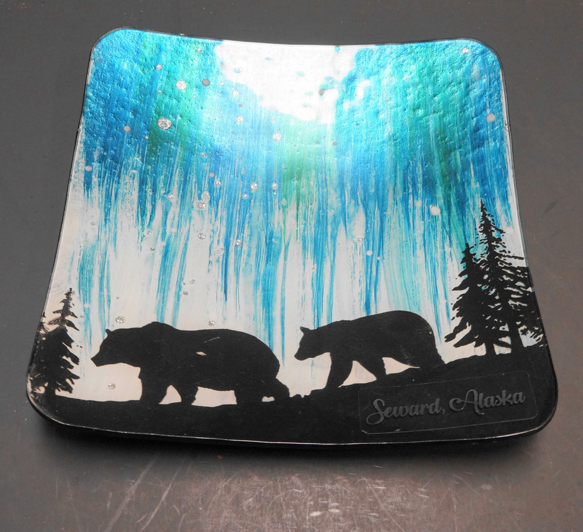 Northern Lights Black Bears Bent Fused Glass Plate Cozeno Collection Souvenir