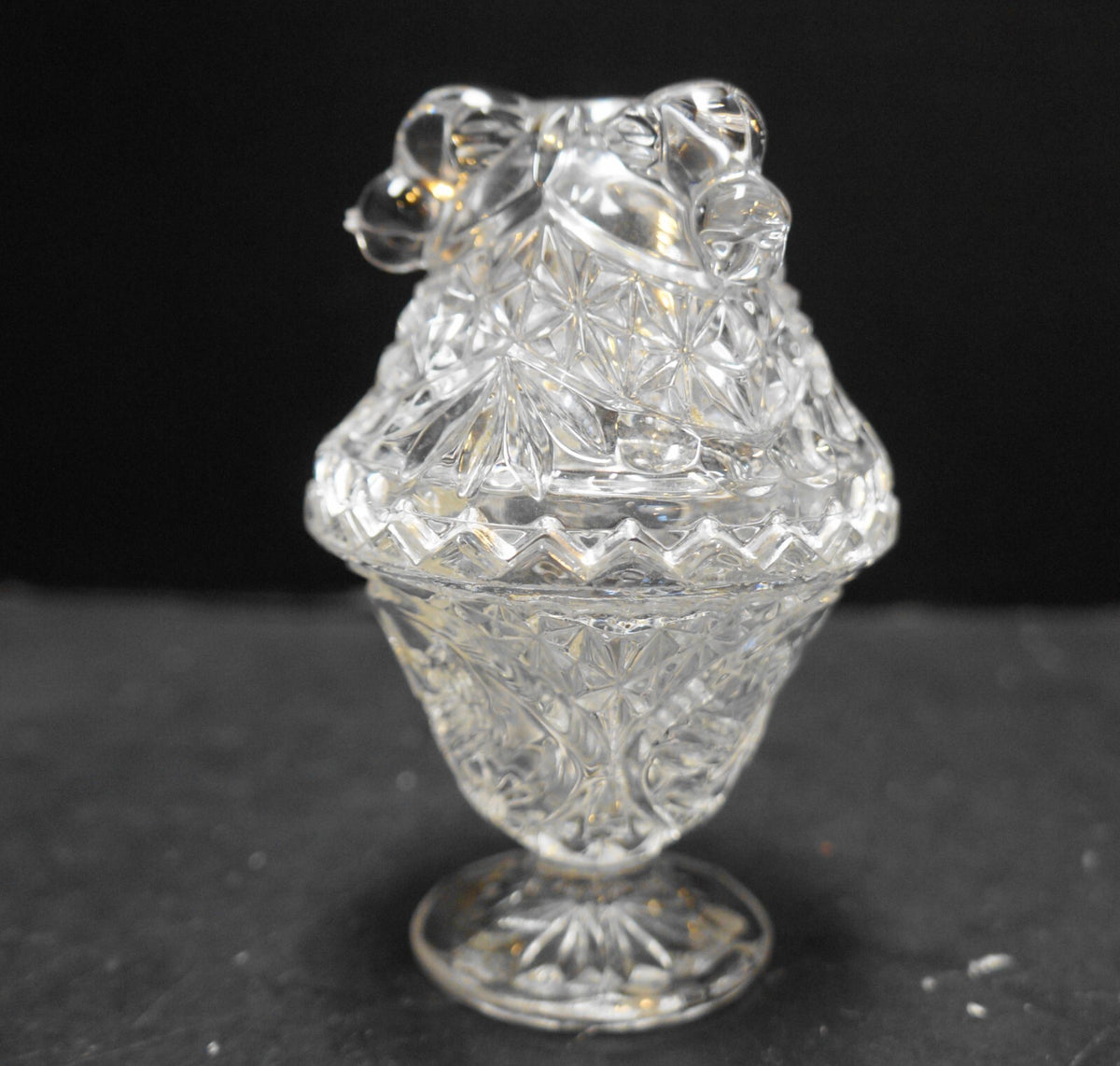 Hofbauer The Byrdes Crystal Tiny Flared Footed Bowl & Candy Box Base