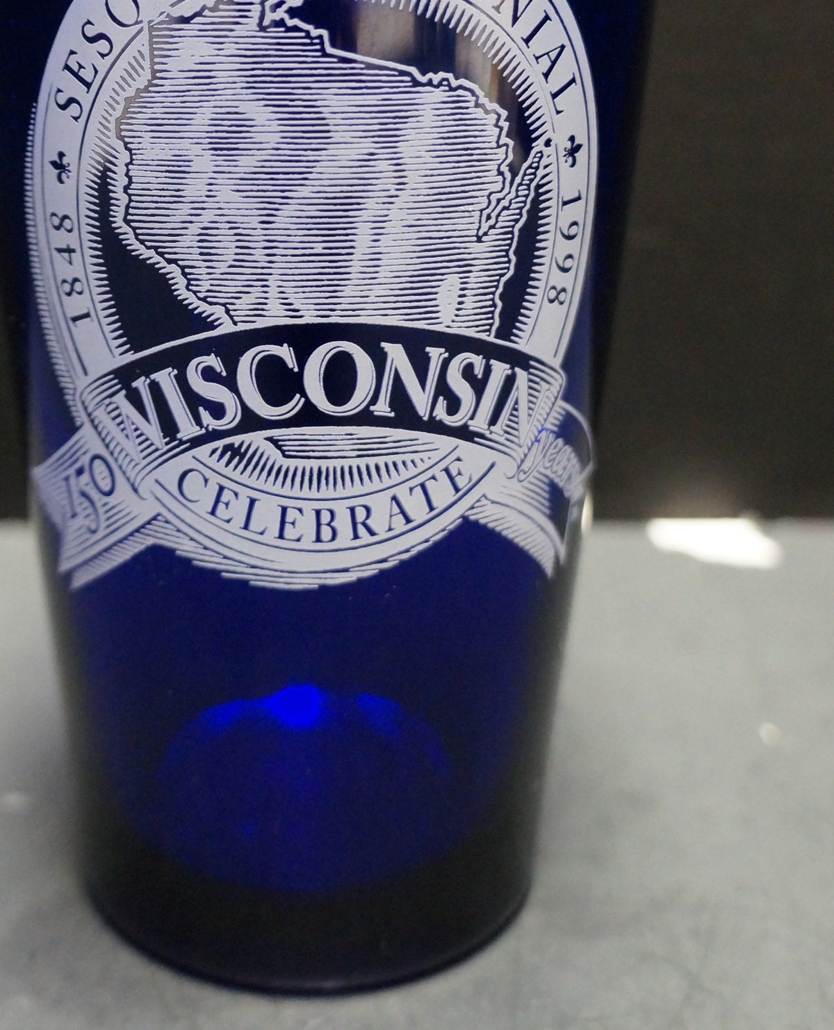 Wisconsin Sesquicentennial 1998 Blue Glass Tumbler Souvenir