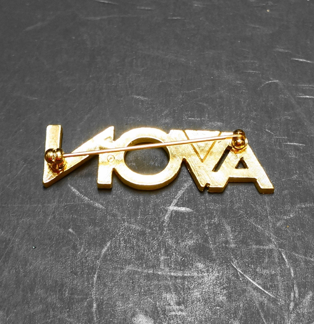 Avon Logo Consultant Customer Count Challenge Gold Tone Rhinestone Pin