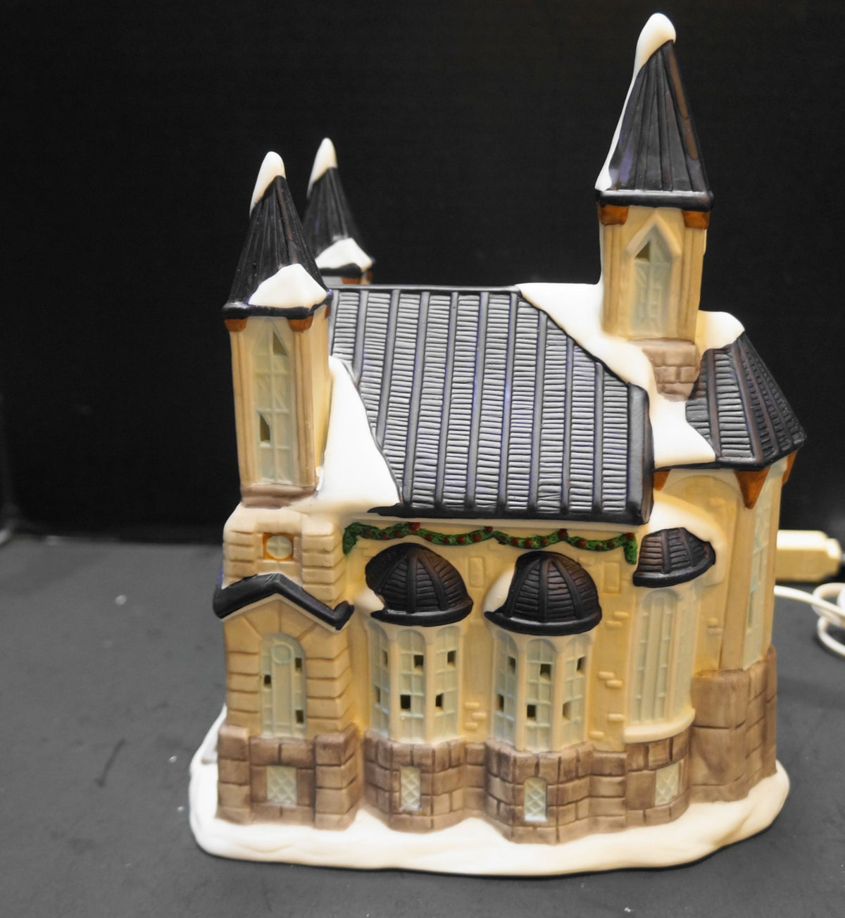 Galleria Fine Porcelain Hand Painted Christmas Village Church Lamp