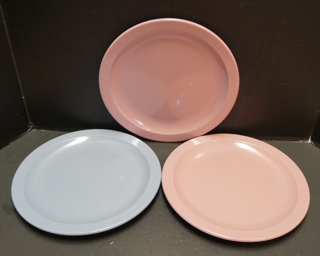 Texas Ware Blue Pink Mauve Dinner Plates Set of 3