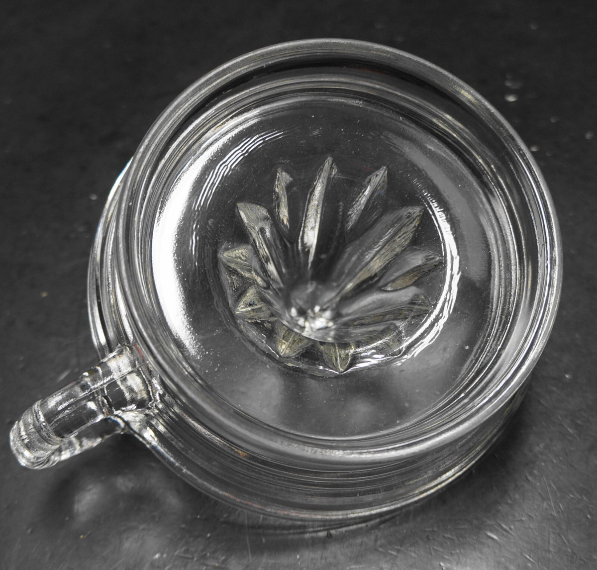 Anchor Hocking Clear Pressed Glass Horizontal Ribbed Vintage 8" Juice Reamer.