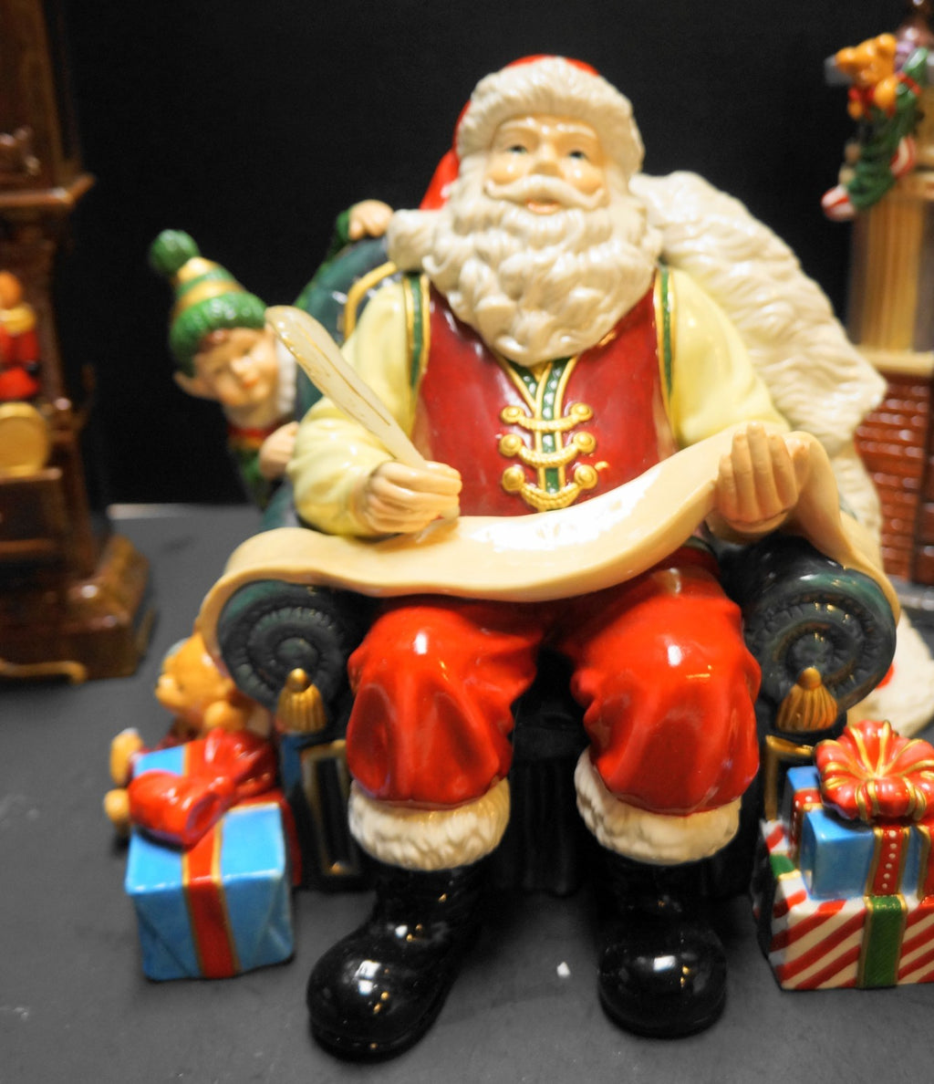Member's Mark Porcelain Santa Scene In Box