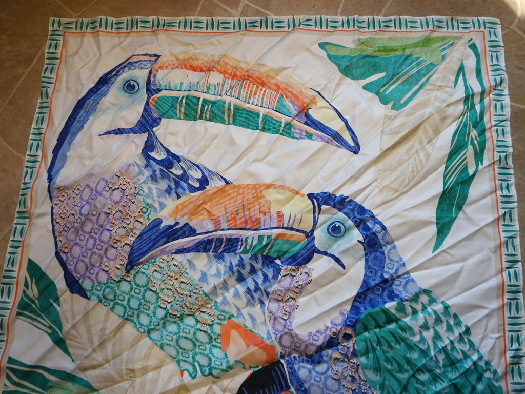Chico's Island Motif Tropical Toucan Square Scarf 2025 35 IN