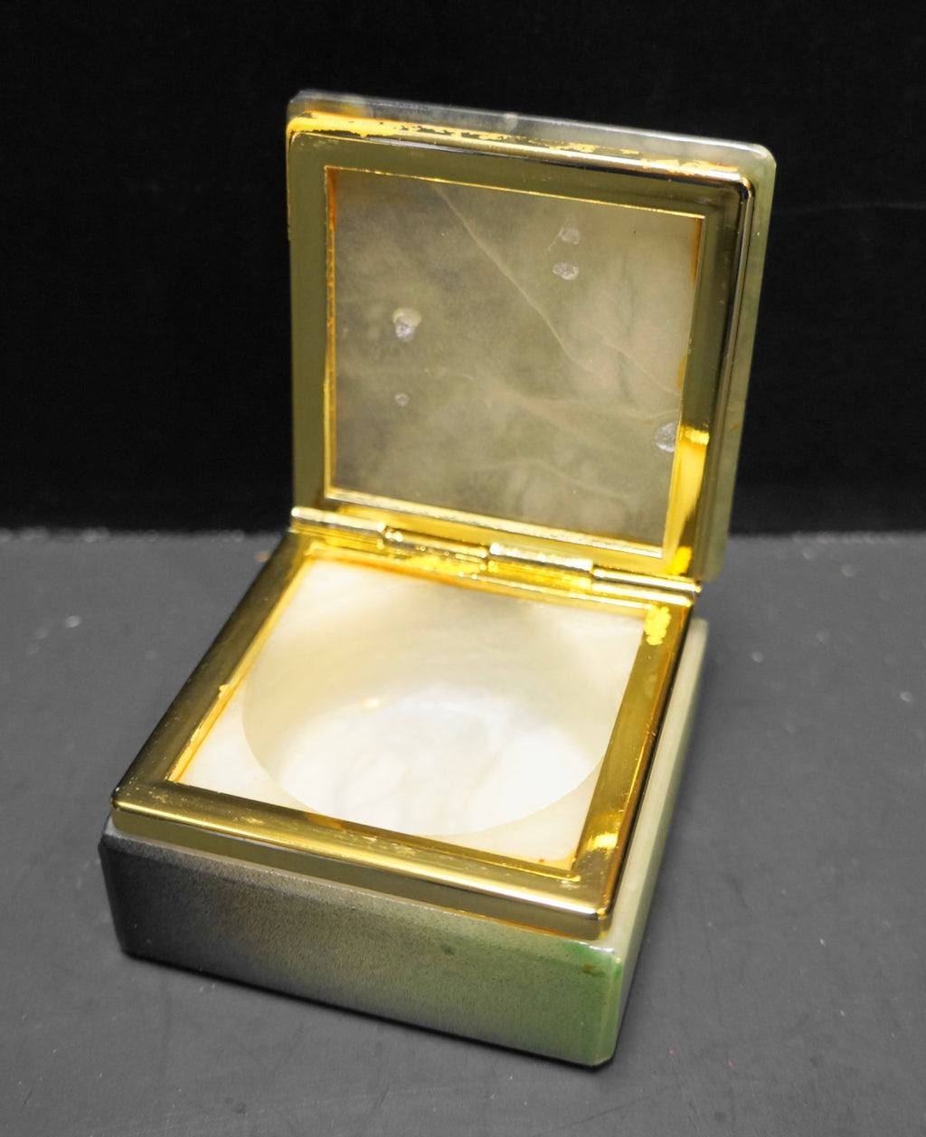 Green Ombre Alabaster Trinket Box Italy Pink Flower Decoration