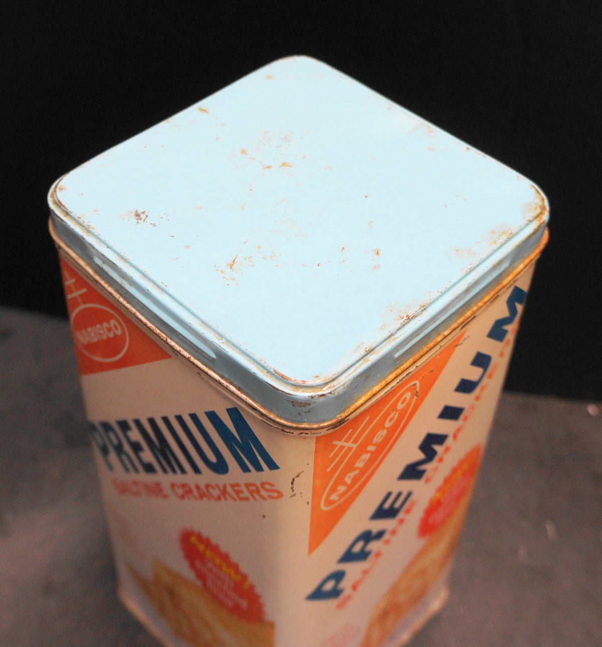 Premium Saltines Nabisco Tin 1969