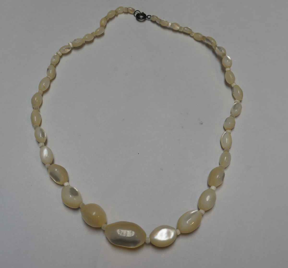 Mother of Pearl Hand Carved Oval Beads Art Deco Necklace 16"