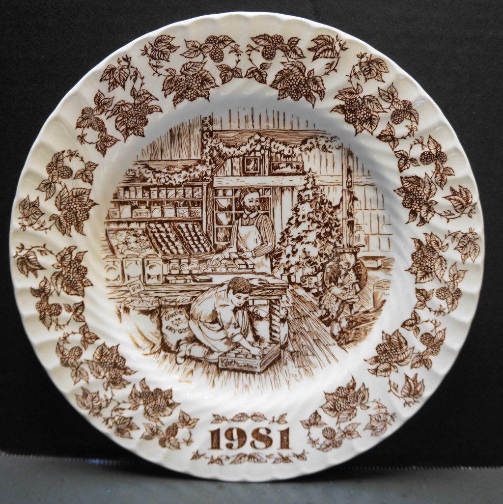 Knott's Berry Farm Brown Transferware 1981 Plate Staffordshire England