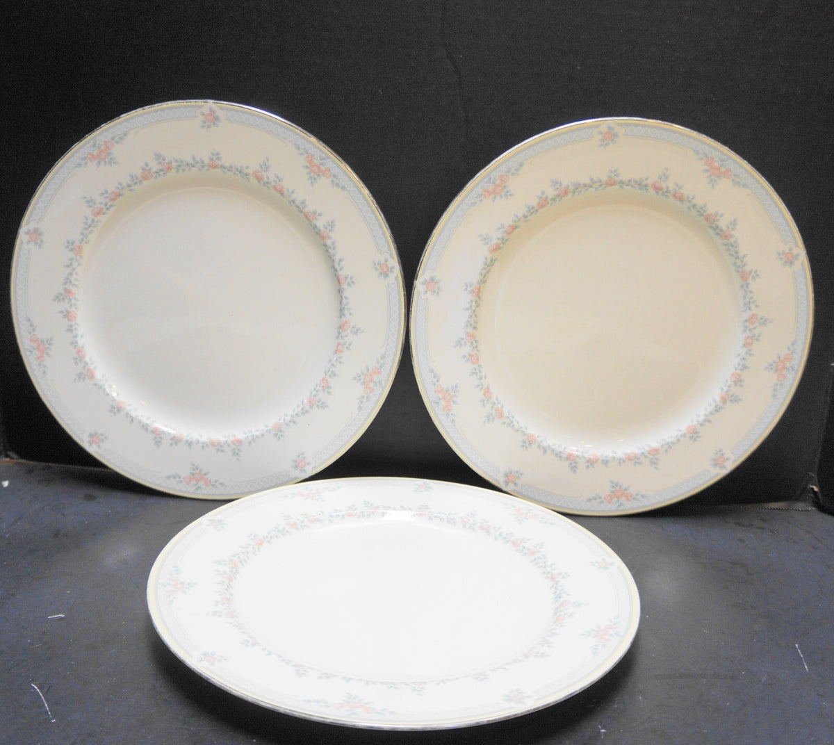 Pfaltzgraff Alexandra Bone China Dinner Plates Set of 3