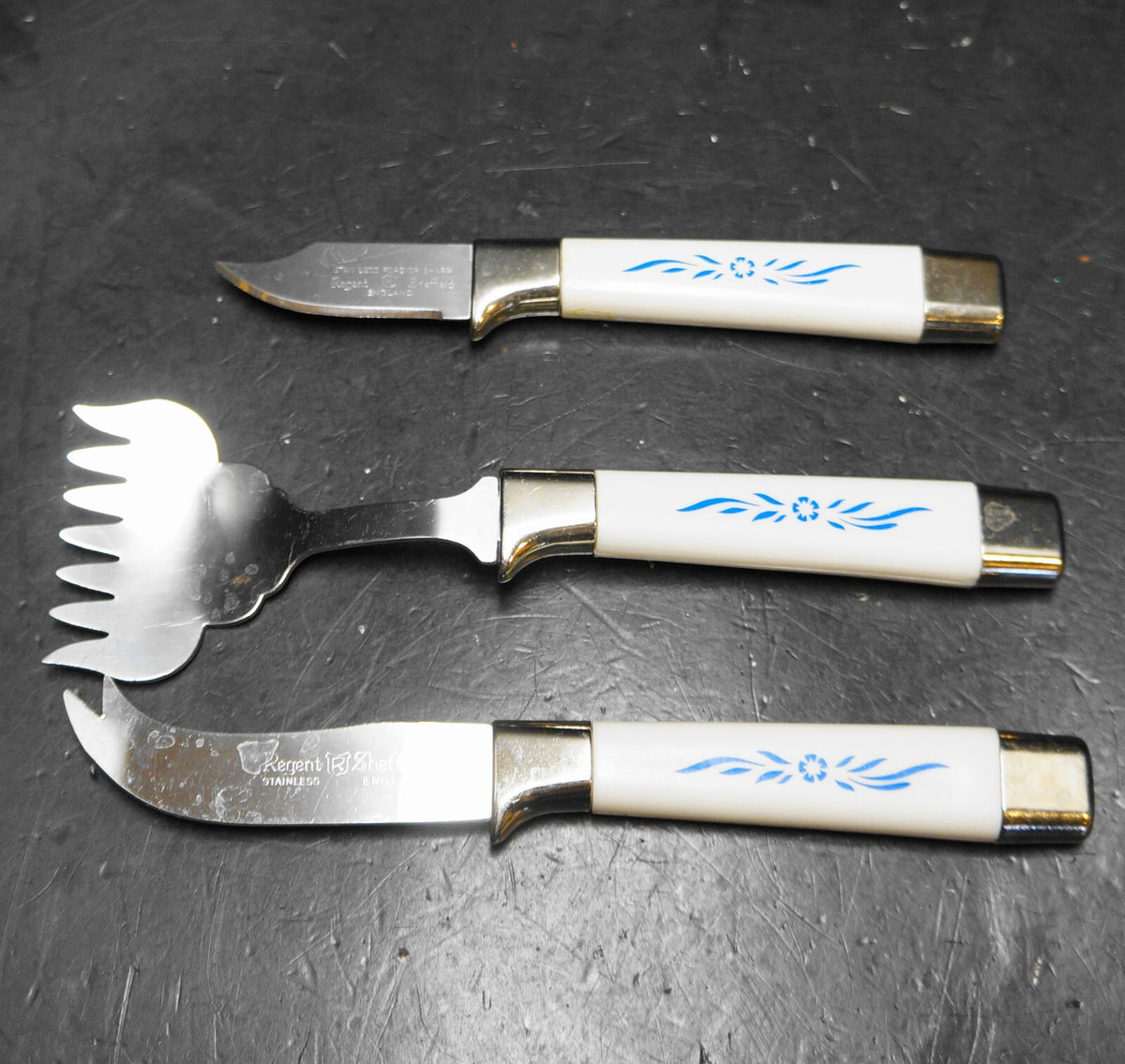 Cornflower Handle Regent Sheffield Cheese Pick Knife Sardine Server
