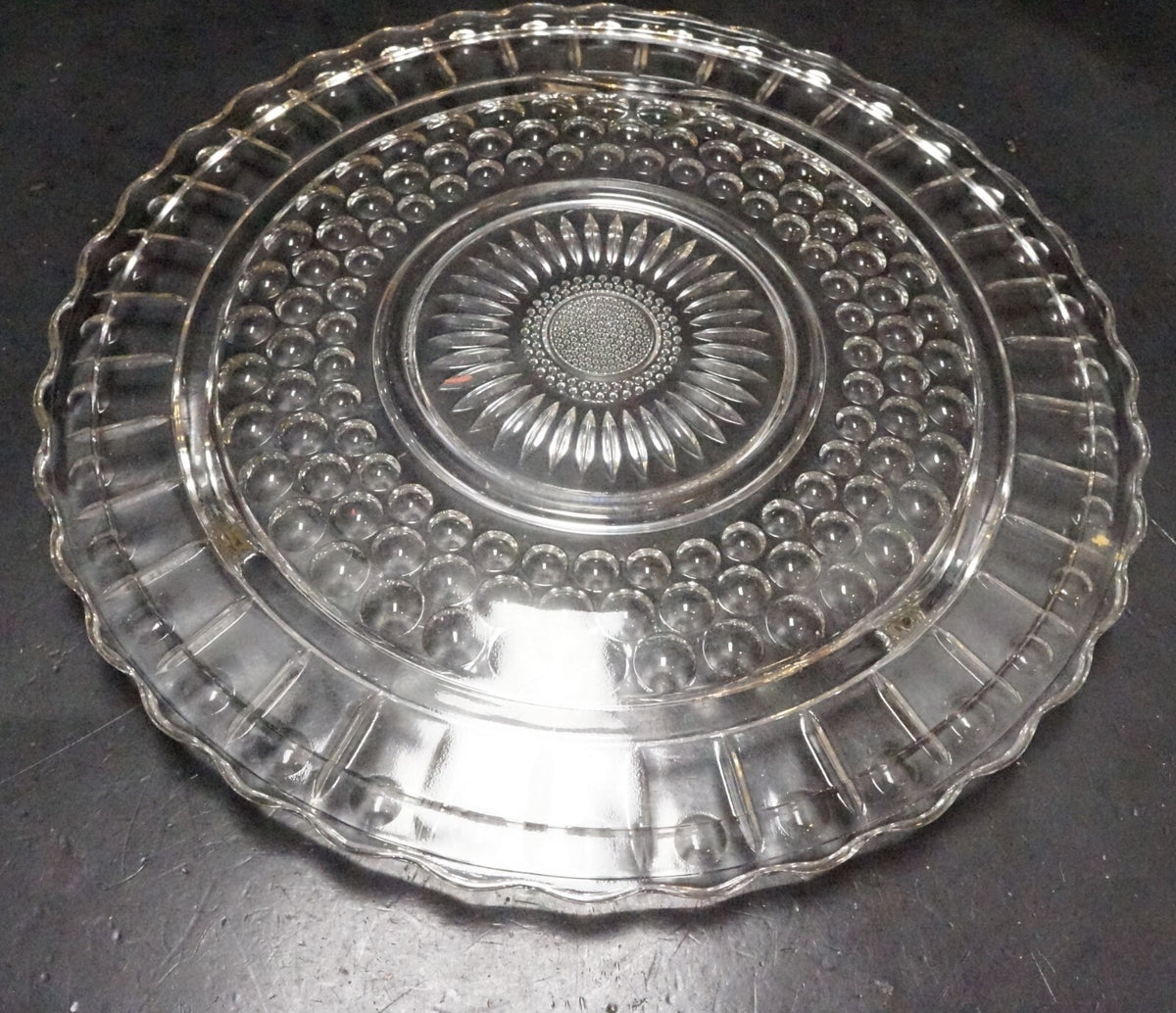 Federal Glass Daisy Sunflower Dots Circles Footed Cake Plate Clear