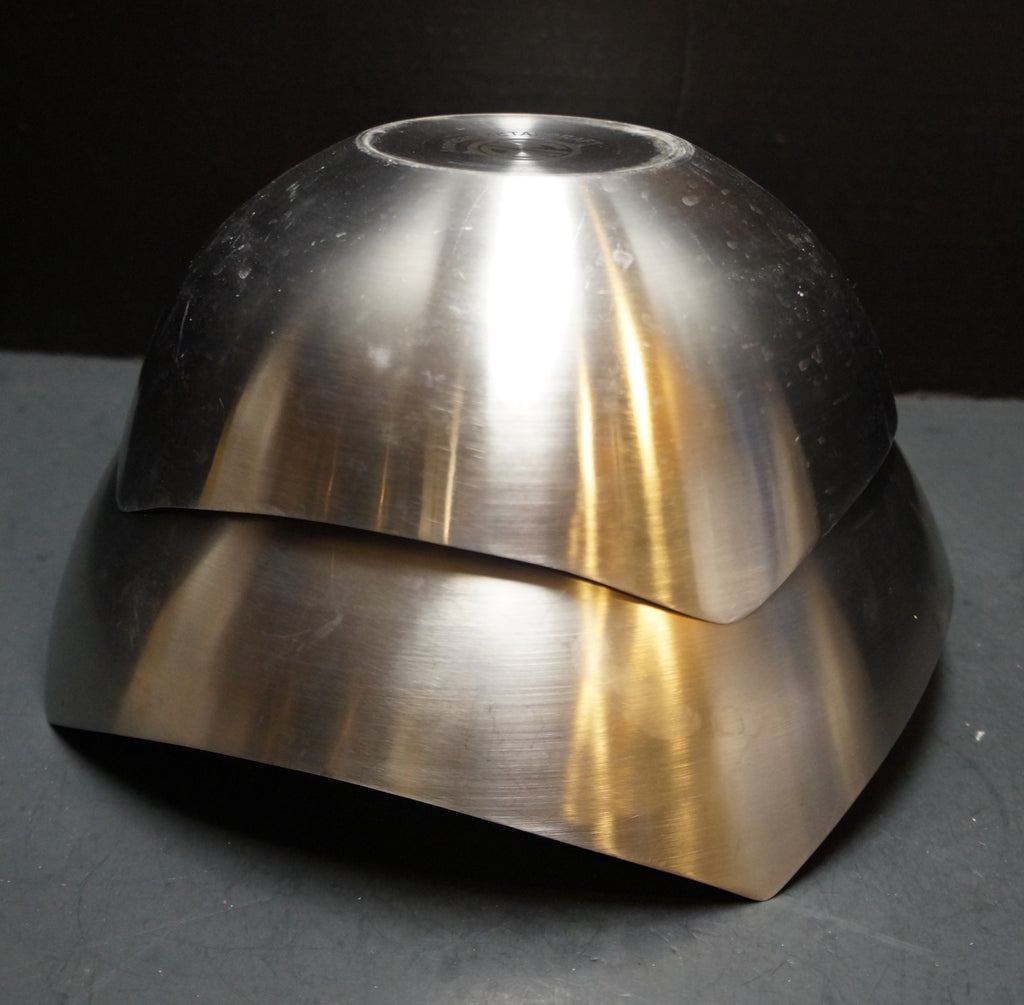 American Metalcraft Squond Stainless Steel Bowls Pair 10 3/4 IN 9 IN