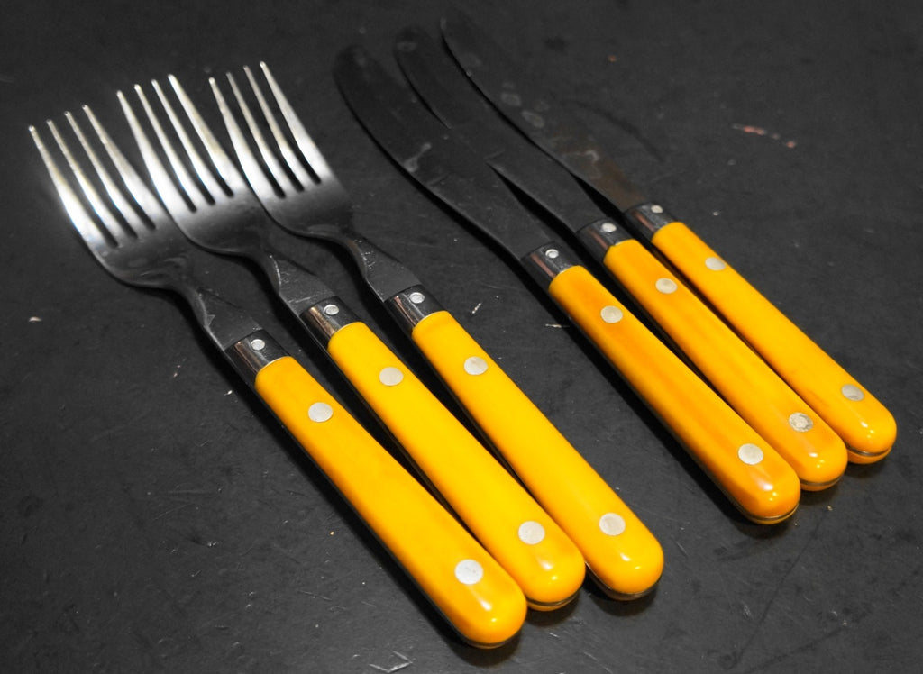 Oxford Hall Fashion Wear Yellow Plastic Handle Flatware 10 Pieces Fashionware