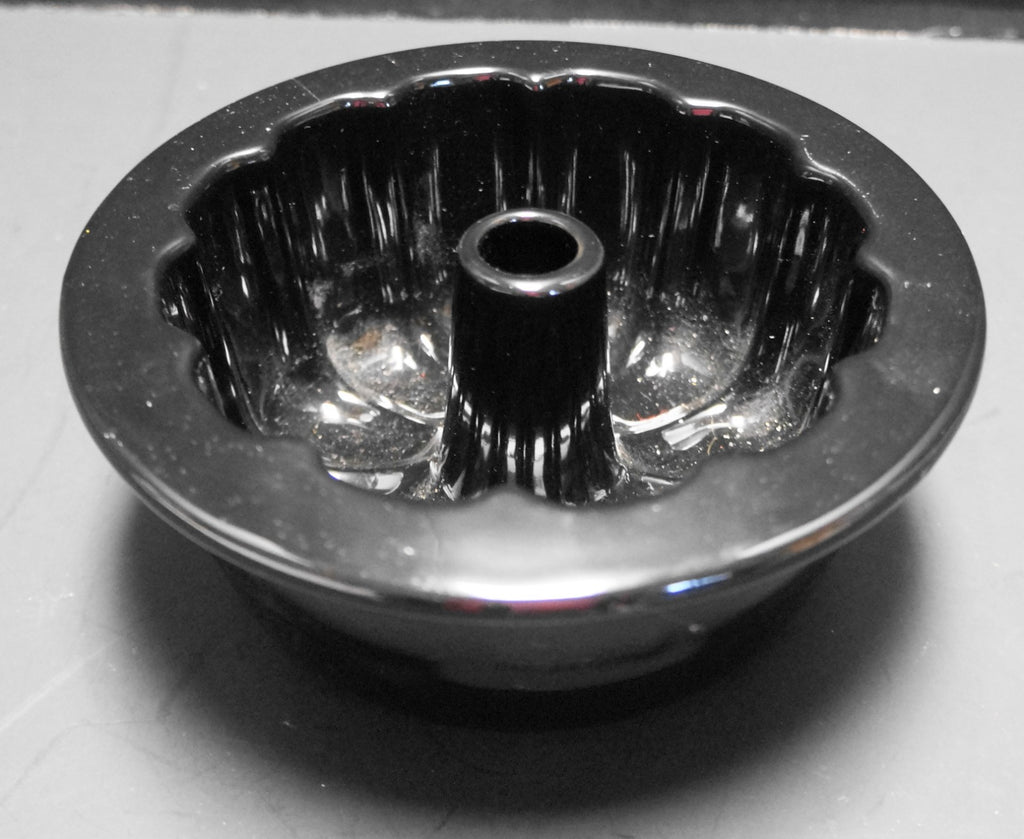 Longaberger Woven Traditions Ebony Black Single Bundt Pan 2012