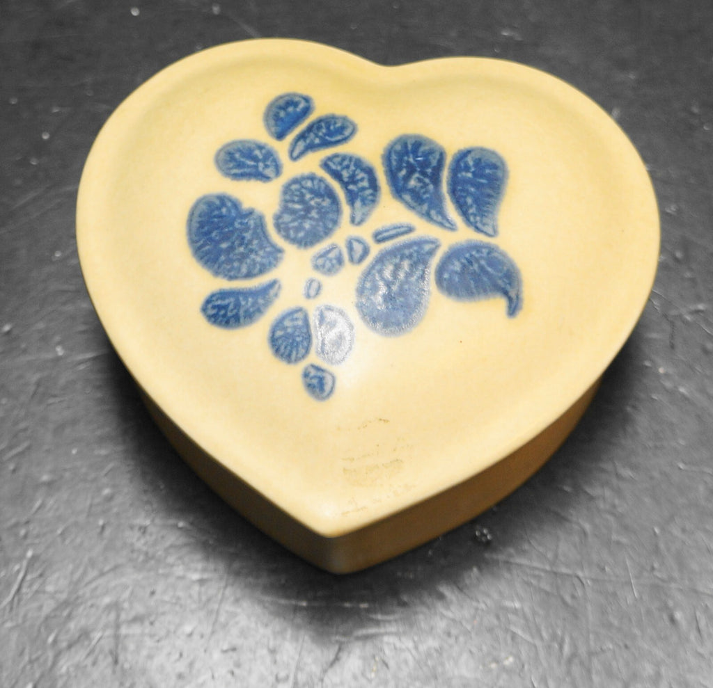 SOLD Pfaltzgraff Folk Art Heart Trinket Box Unsigned