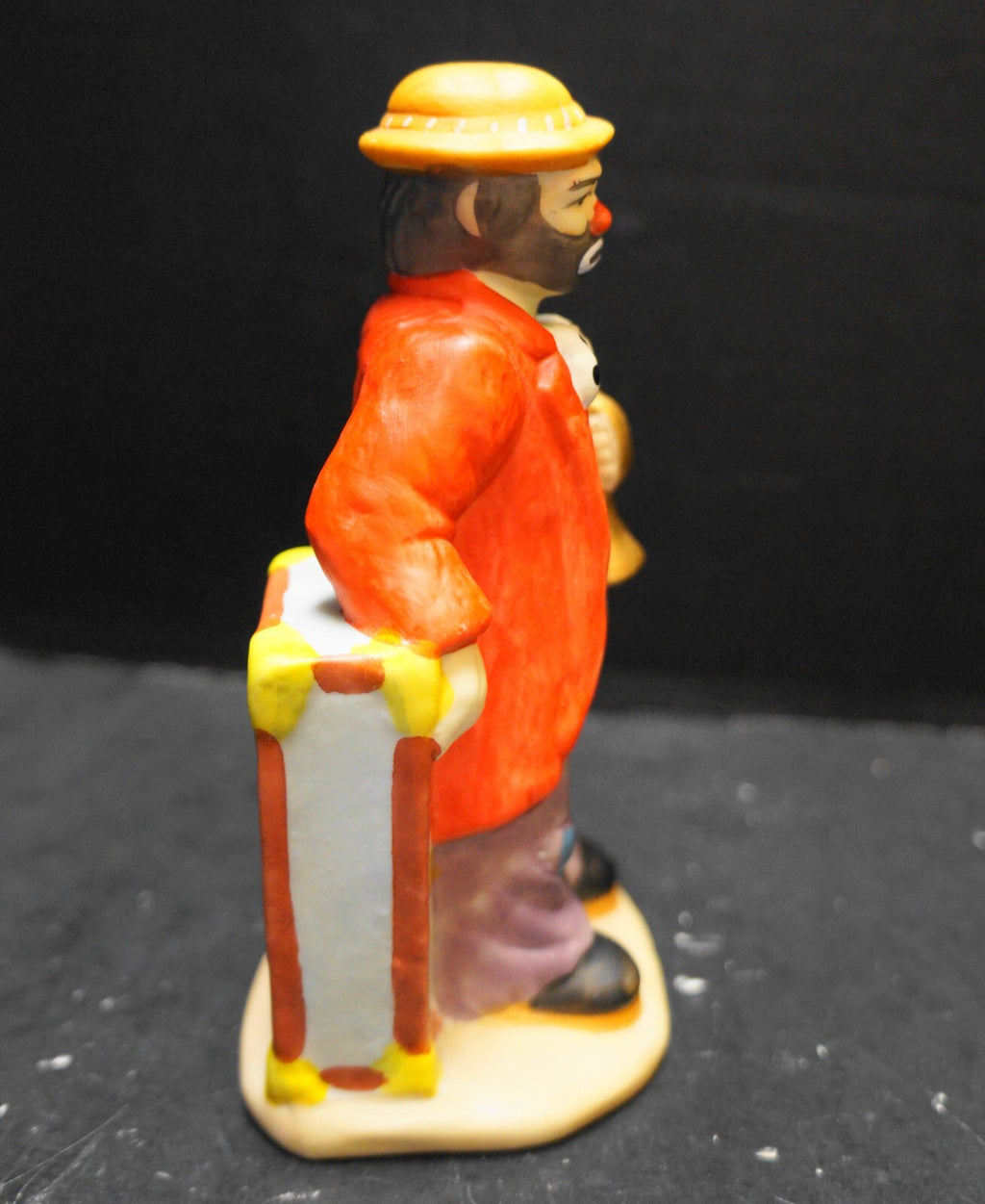 Emmett Kelly Flambro Clown Figurine Trumpet Suitcase