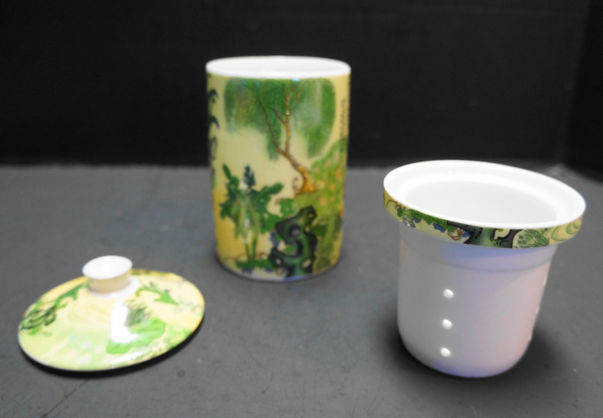 Chinese Porcelain Lady Tea Infuser Mug Lid 3 Pieces Yu Tai