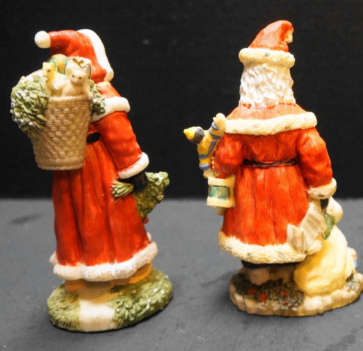 International Santa Claus Collection France Finland Figurines Pair 1993