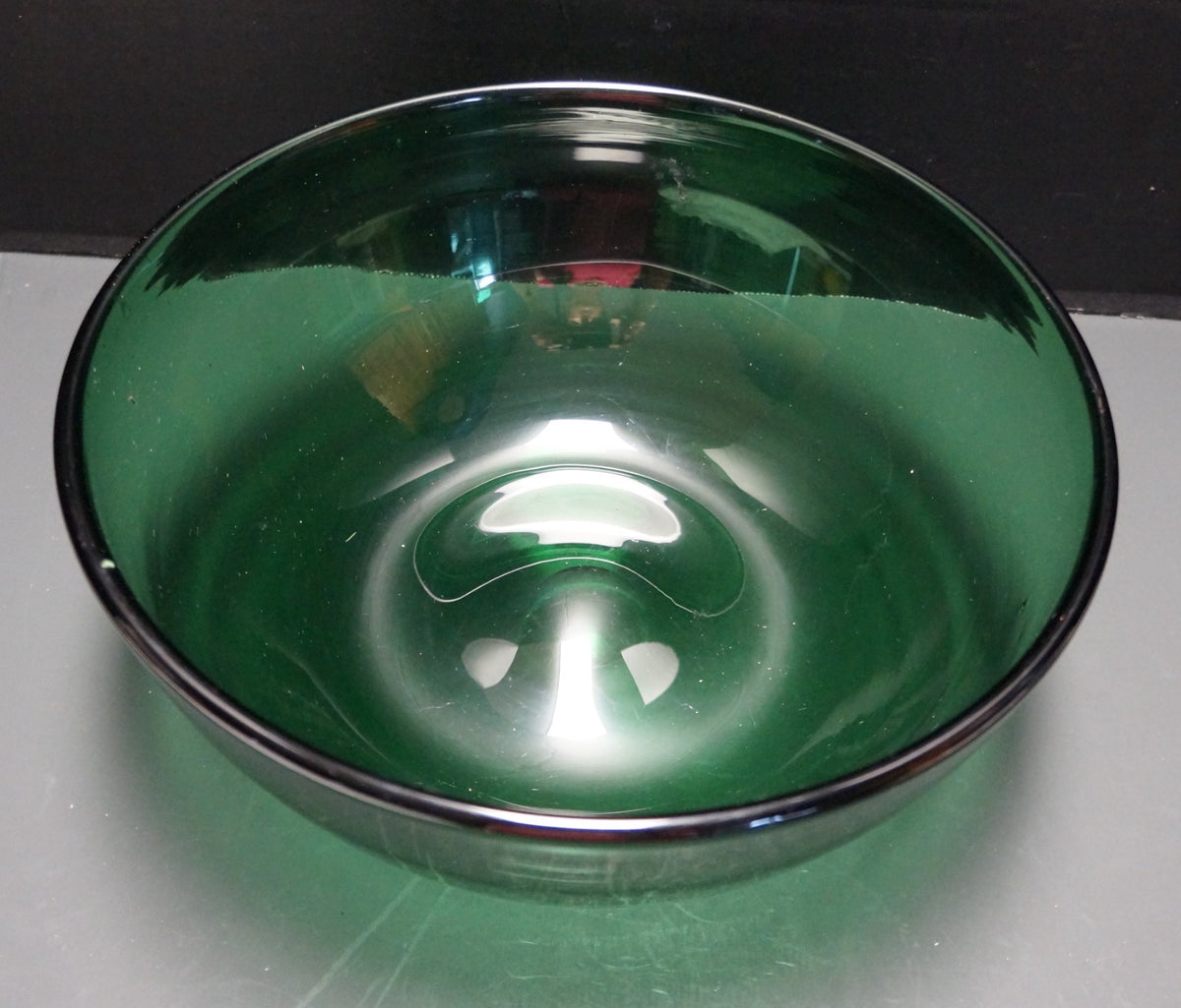 Emerald Green Blown Glass Large Serving Punch Bowl 11 IN