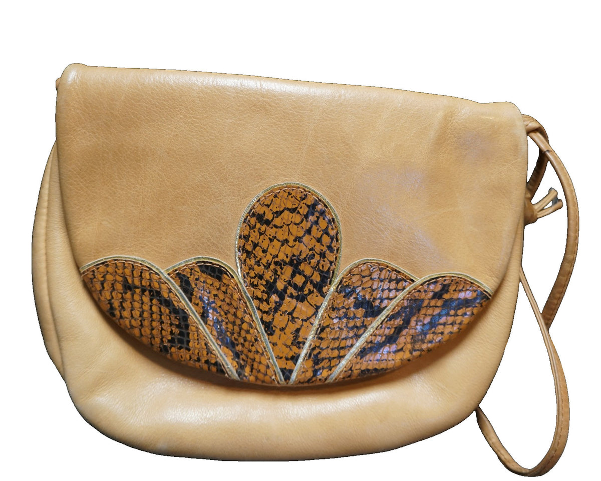 Renzo Rengiano for Visona Camel Brown Leather Purse Reptile Applique