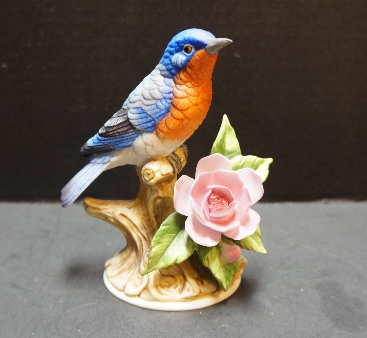 Andrea by Sadek Bluebird 8572 Bird Figurine 1990