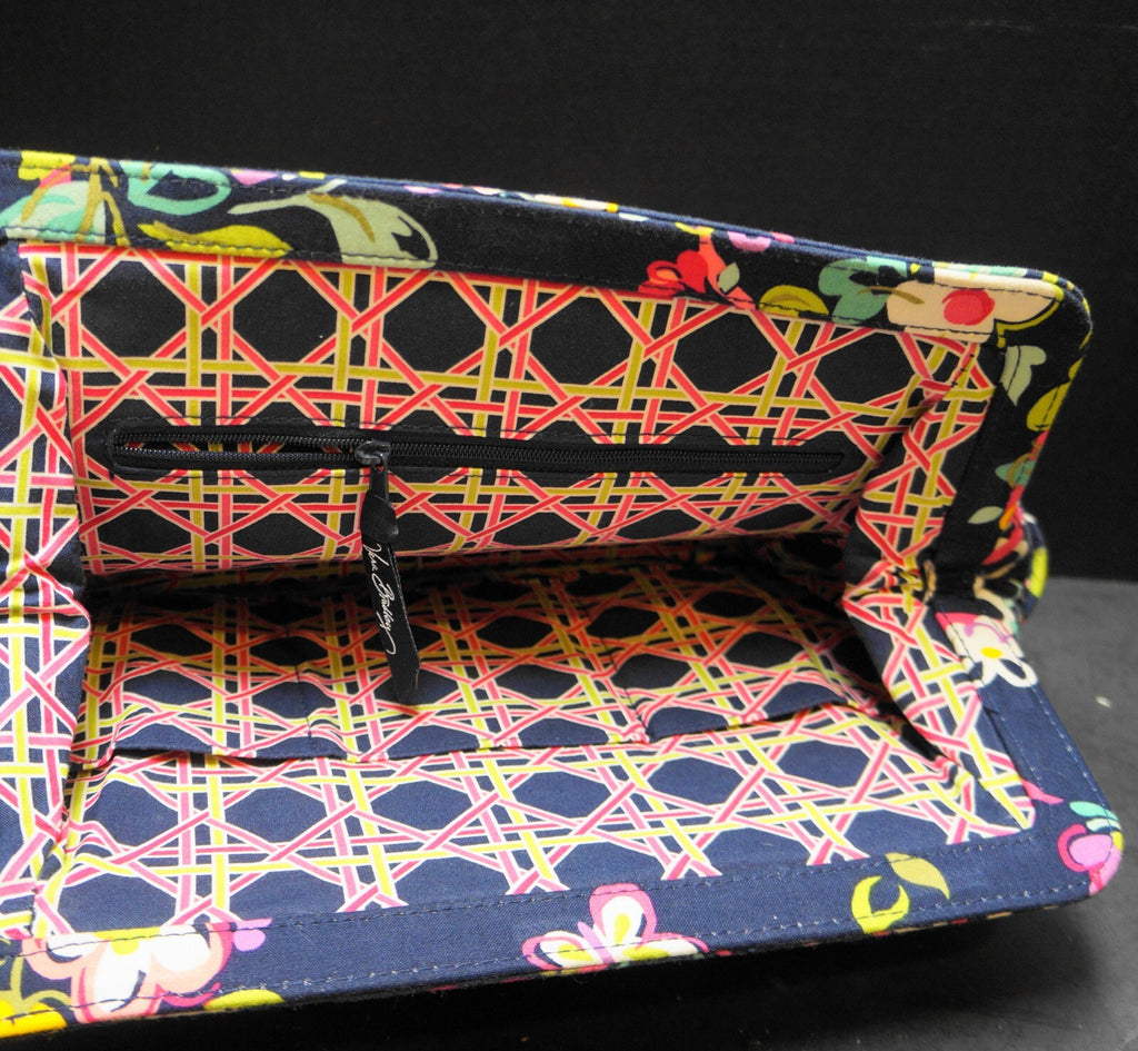 Vera Bradley Ribbons Breast Cancer Awareness Frame Bag Blue Pink Floral