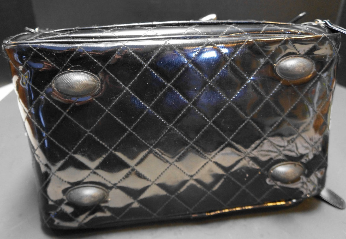 Caboodles Black Patent Quilted Satchel Style Makeup Bag Organizer