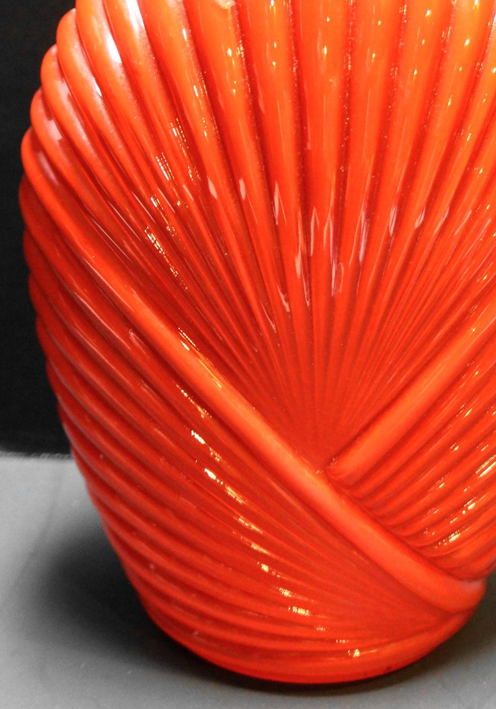 Anchor Hocking Bright Red Art Deco Style 1980s Pleated Glass Vase