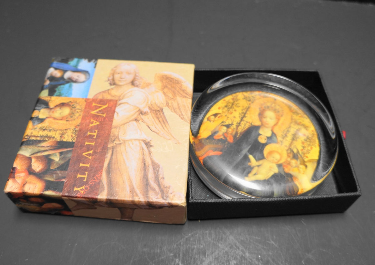 Queen of Heaven Mary Nativity Glass Paperweight