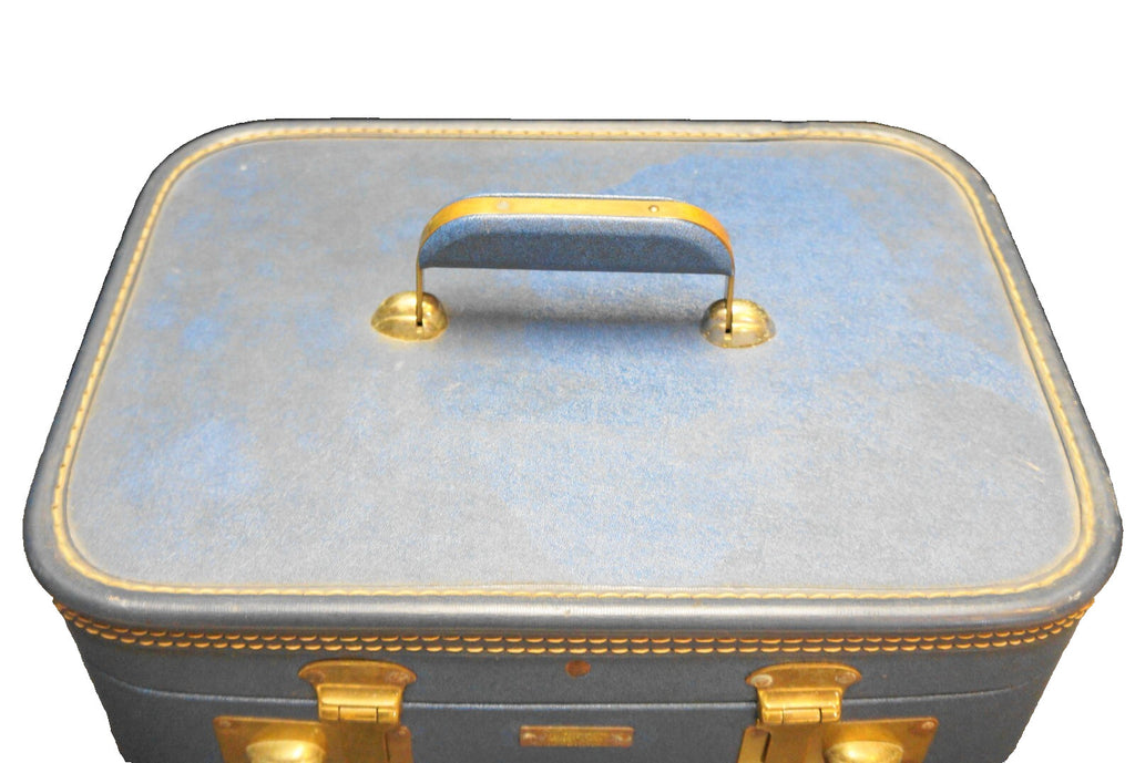 JC Higgins Fine Luggage Blue Hardside Train Case Brass Fittings
