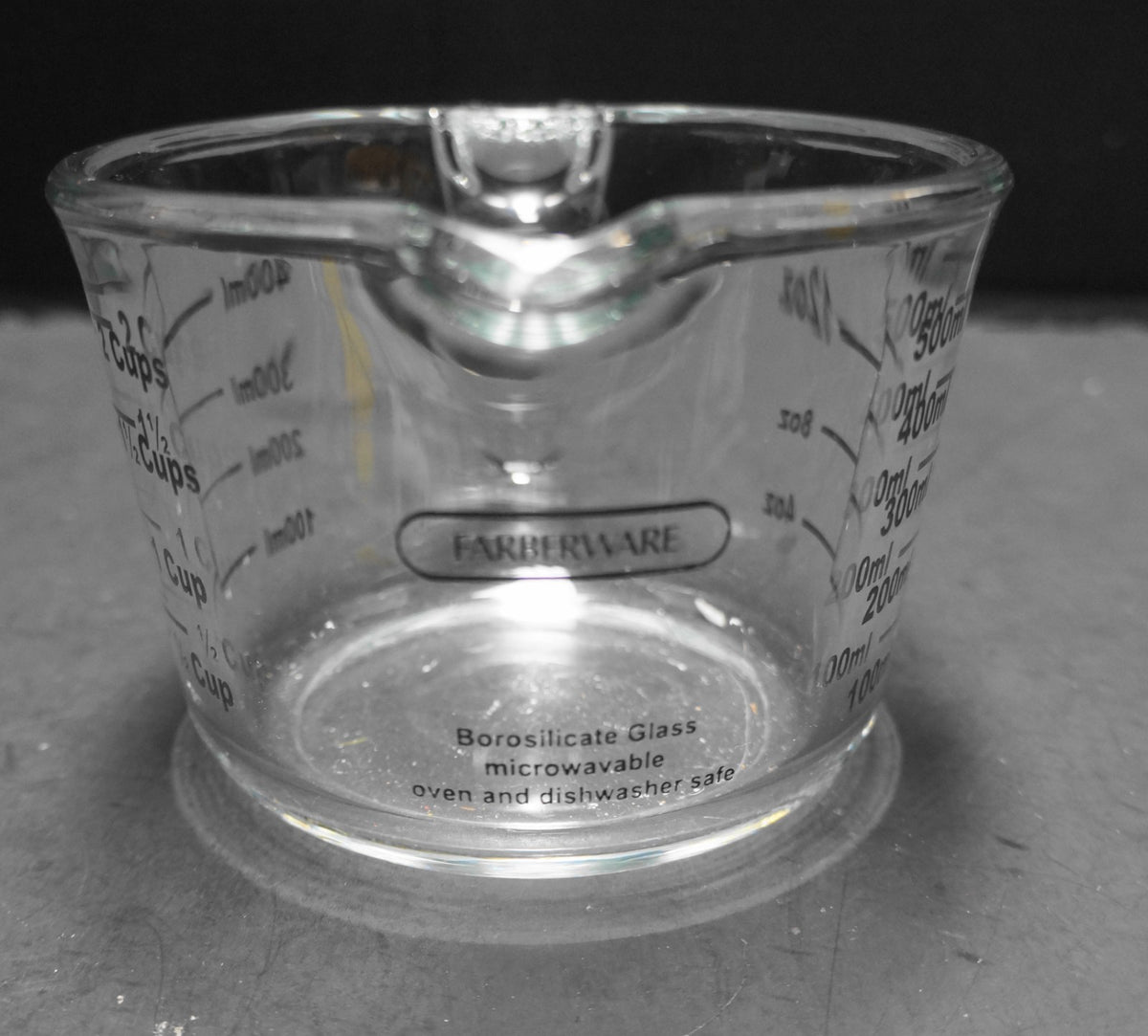 Farberware 2-Cup Borosilicate Glass Wet and Dry Measuring Cup