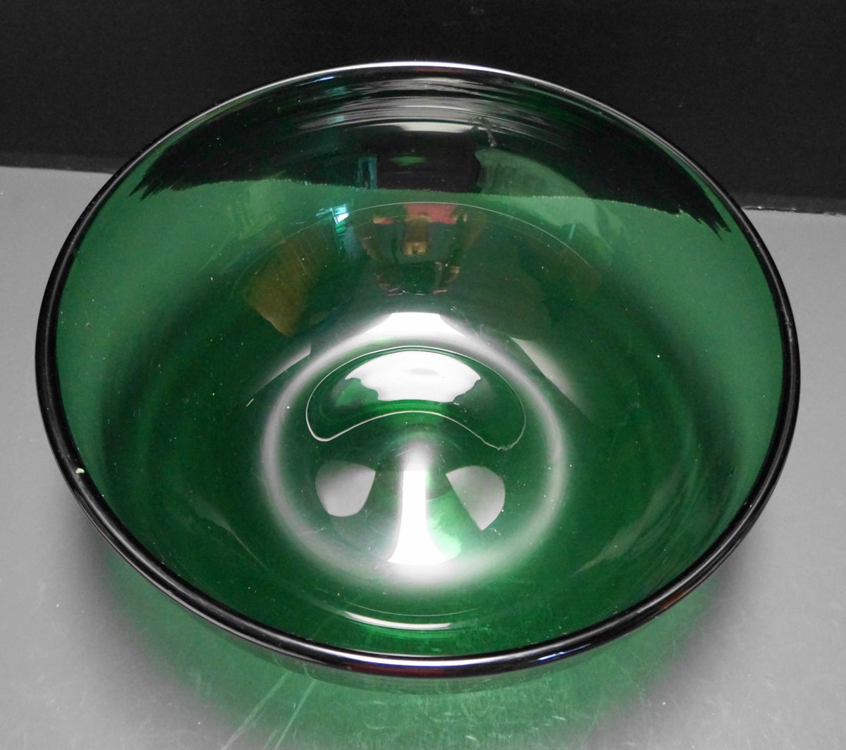 Emerald Green Blown Glass Large Serving Punch Bowl 11 IN