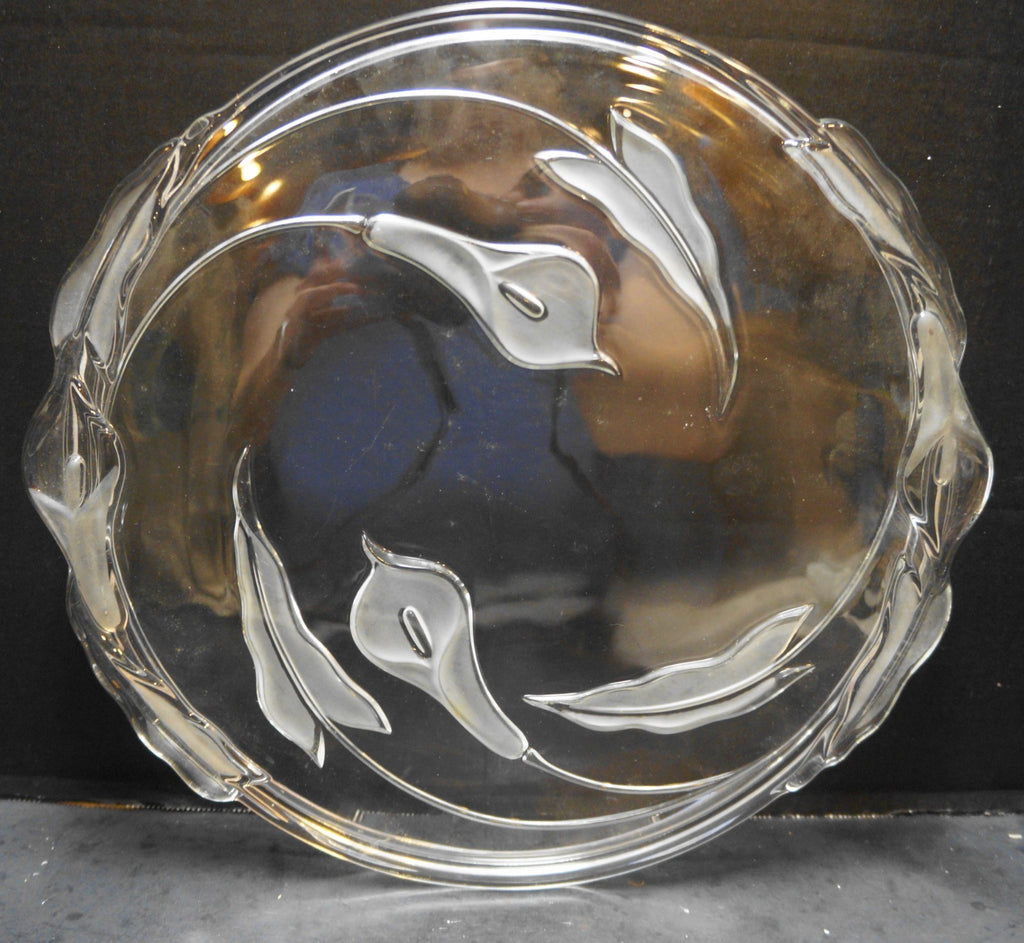 Mikasa Flair Crystal Frosted Calla Lily Cake Plate Platter