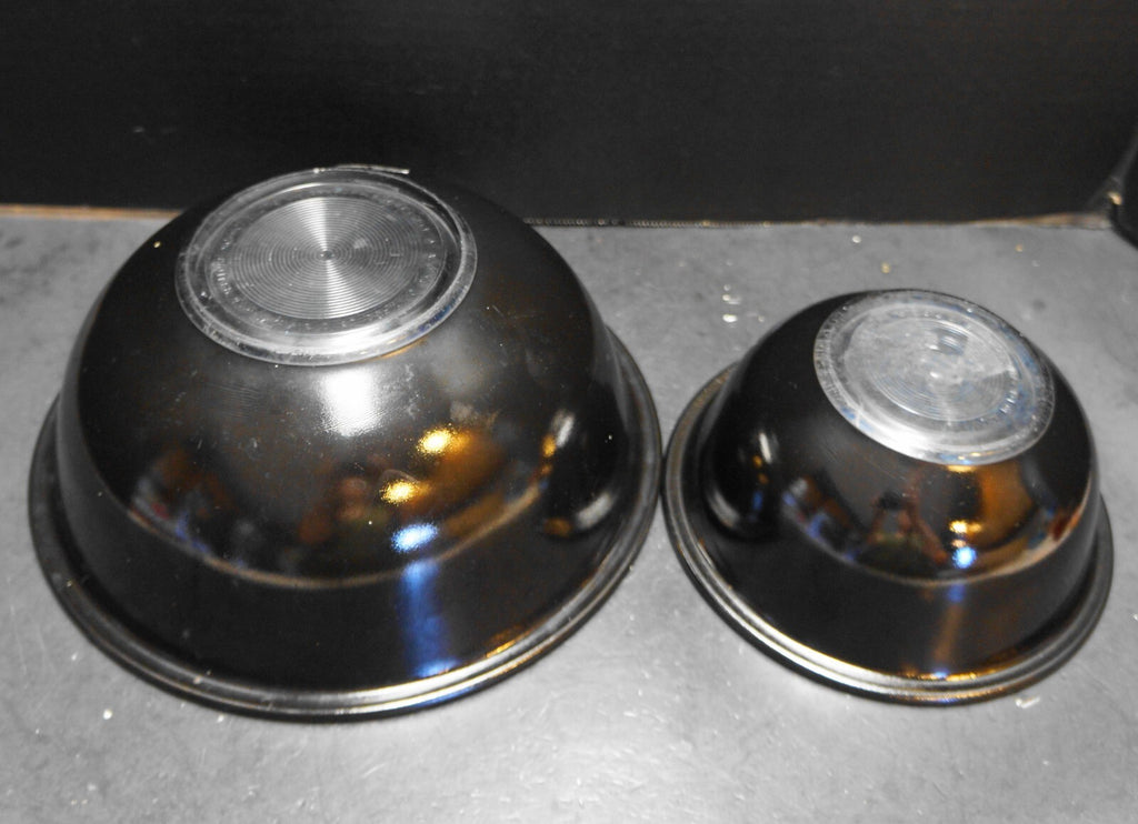 Pyrex 322 325 Black on Clear Mixing Bowls Pair